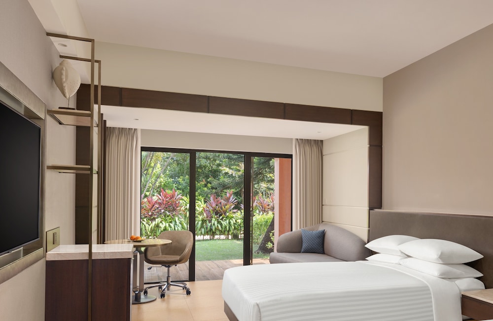 Goa Marriott Resort & Spa — Hotel rooms in Panaji, Goa