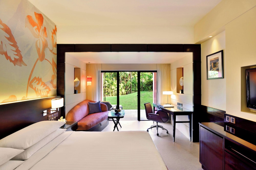 Goa Marriott Resort & Spa — Hotel rooms in Panaji, Goa