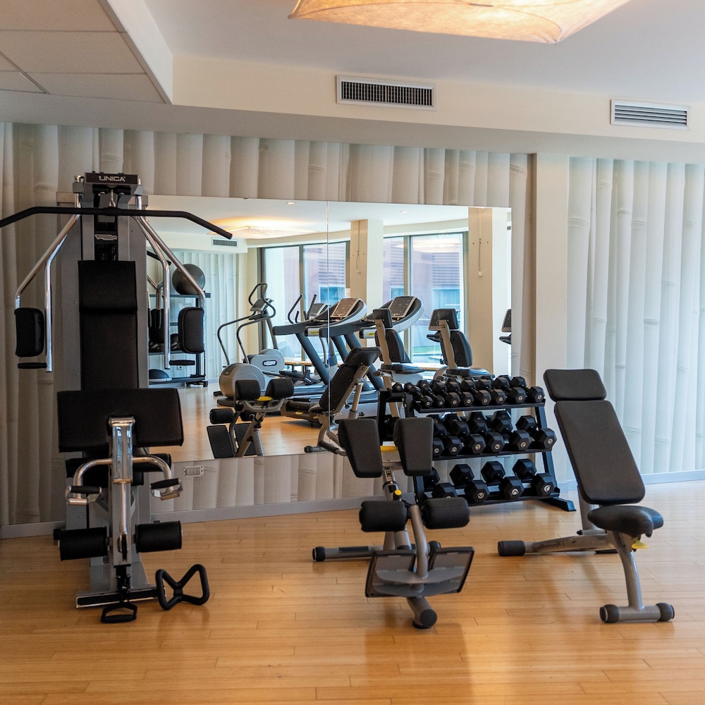 Hotel Cruise — Sports & recreation in Montano Lucino, Lombardy