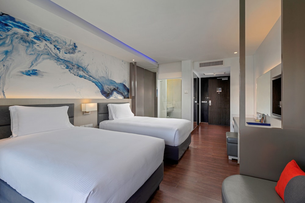 DoubleTree by Hilton Phuket Banthai Resort — Hotel rooms in Patong Beach, Phuket Province