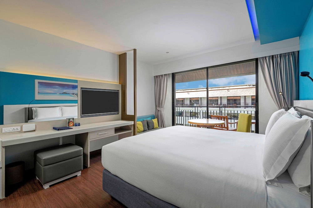 DoubleTree by Hilton Phuket Banthai Resort — Hotel rooms in Patong Beach, Phuket Province