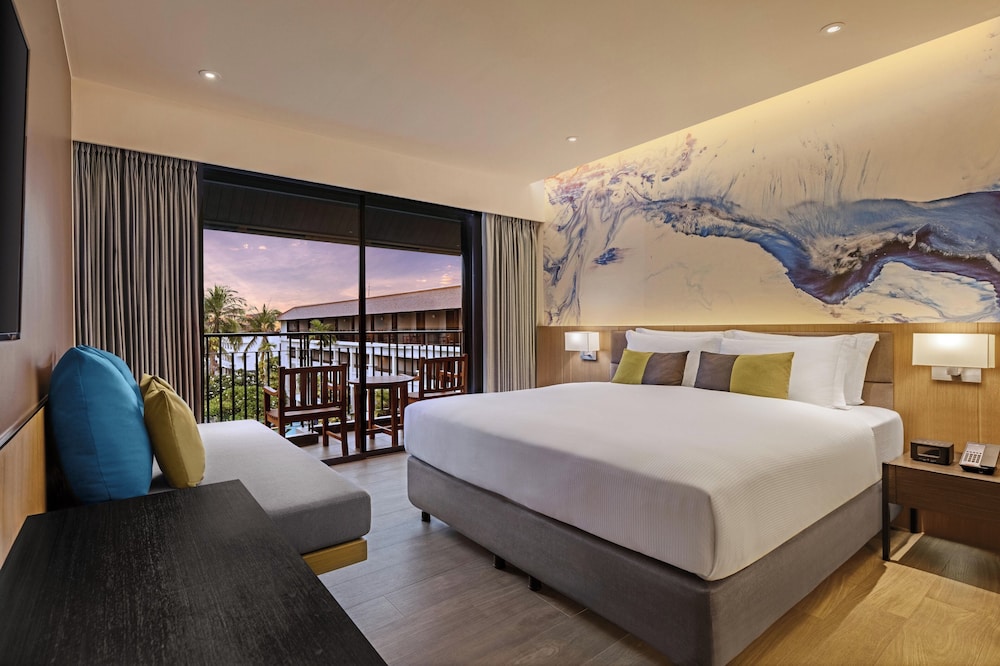 DoubleTree by Hilton Phuket Banthai Resort — Hotel rooms in Patong Beach, Phuket Province