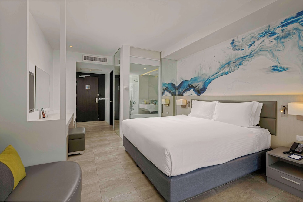 DoubleTree by Hilton Phuket Banthai Resort — Hotel rooms in Patong Beach, Phuket Province