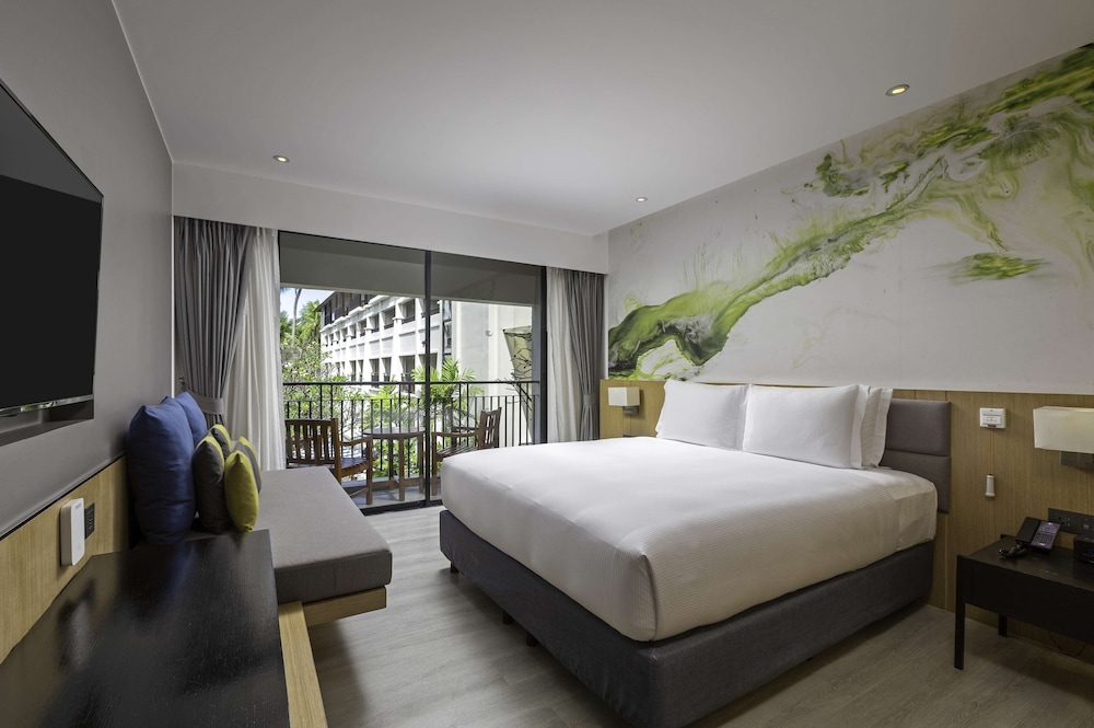 DoubleTree by Hilton Phuket Banthai Resort — Hotel rooms in Patong Beach, Phuket Province