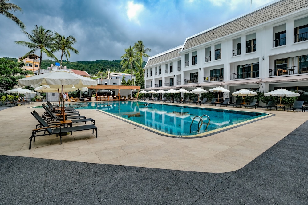 Sawaddi Patong Resort & Spa by Tolani — Swimming pool in Patong Beach, Phuket Province