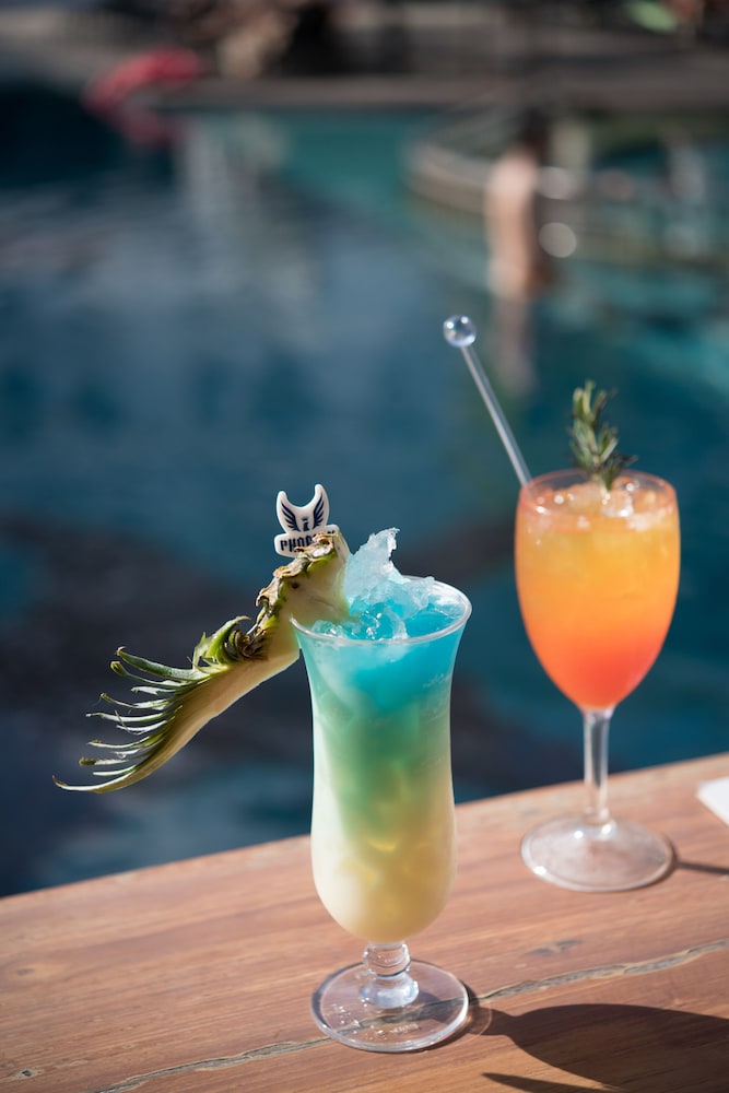 Sawaddi Patong Resort & Spa by Tolani — Restaurant & bars in Patong Beach, Phuket Province