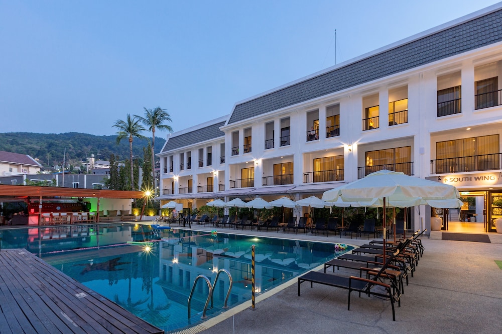 Sawaddi Patong Resort & Spa by Tolani — Hotel building in Patong Beach, Phuket Province