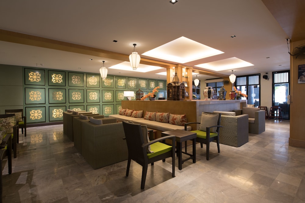 Sawaddi Patong Resort & Spa by Tolani — Restaurant & bars in Patong Beach, Phuket Province