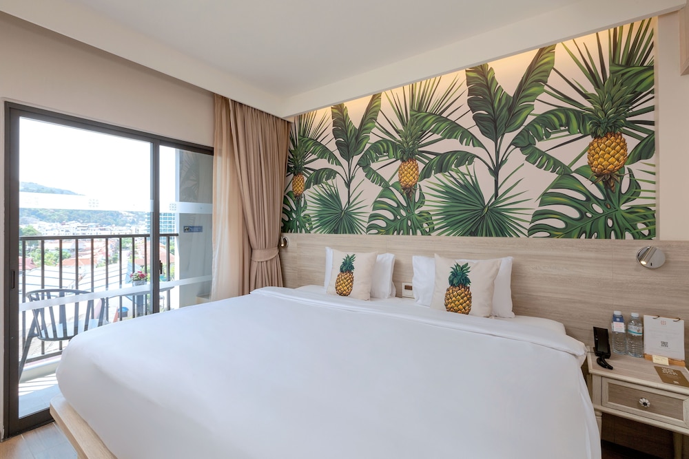 Sawaddi Patong Resort & Spa by Tolani — Hotel rooms in Patong Beach, Phuket Province