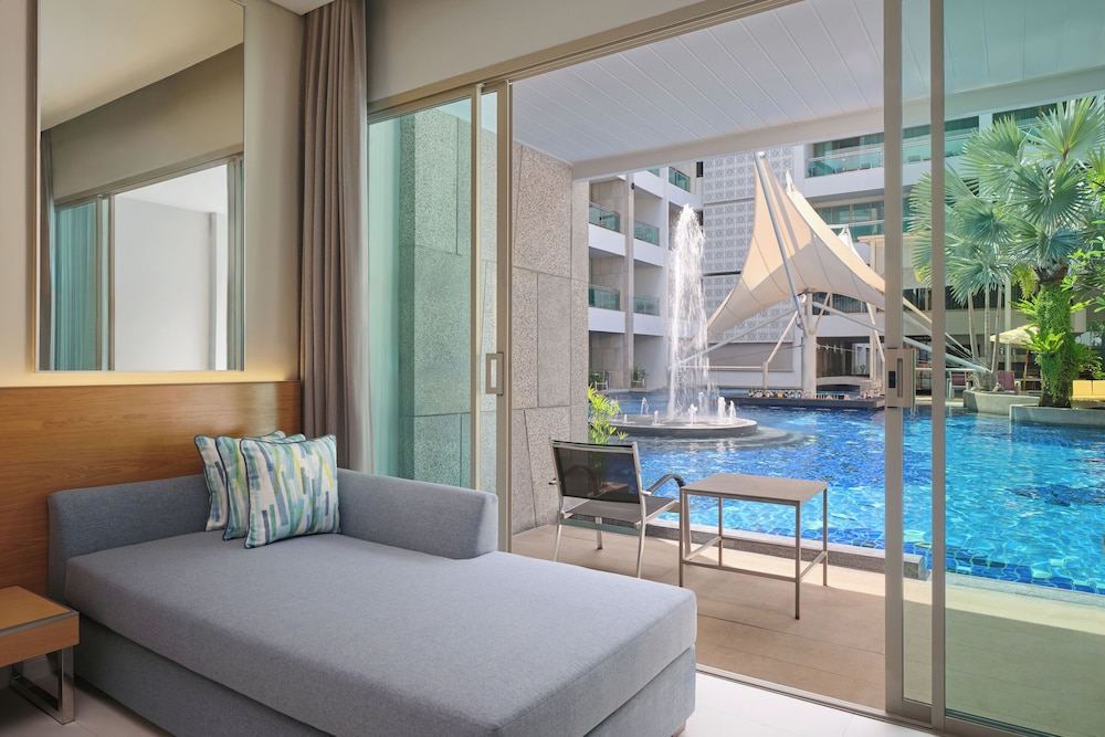 The Kee Resort & Spa — Hotel rooms in Patong Beach, Phuket Province