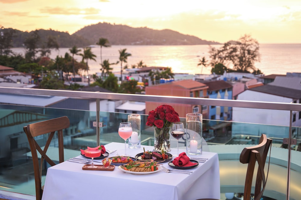 The Kee Resort & Spa — Restaurant & bars in Patong Beach, Phuket Province