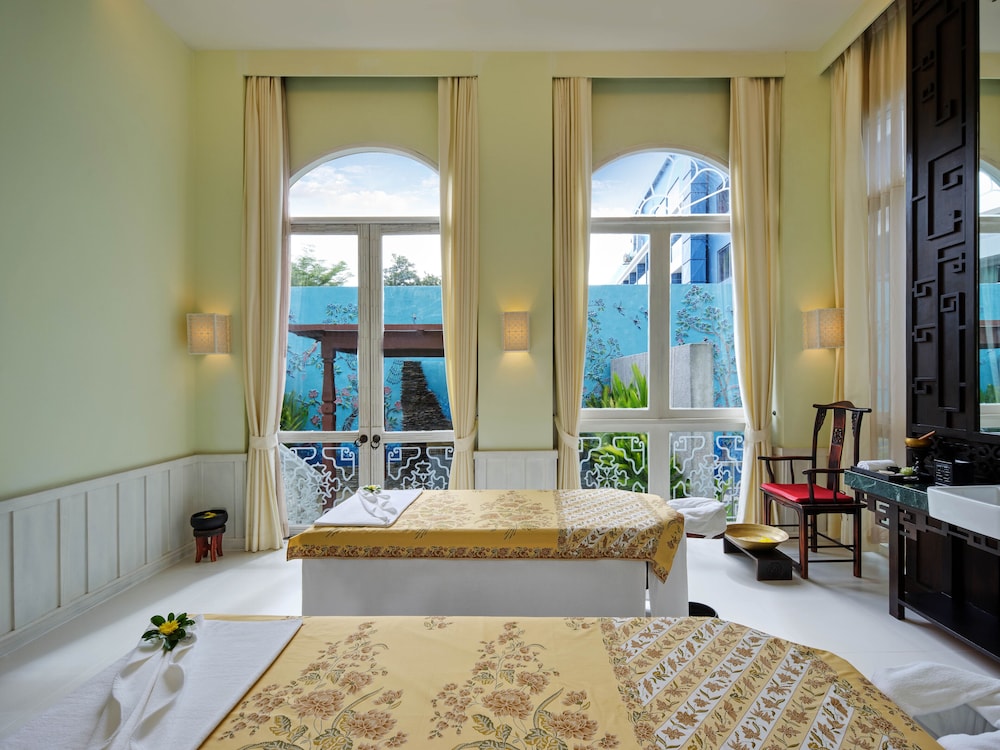 The Kee Resort & Spa — Hotel rooms in Patong Beach, Phuket Province