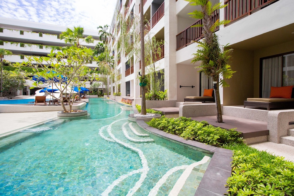 Deevana Plaza Phuket — Swimming pool in Patong Beach, Phuket Province