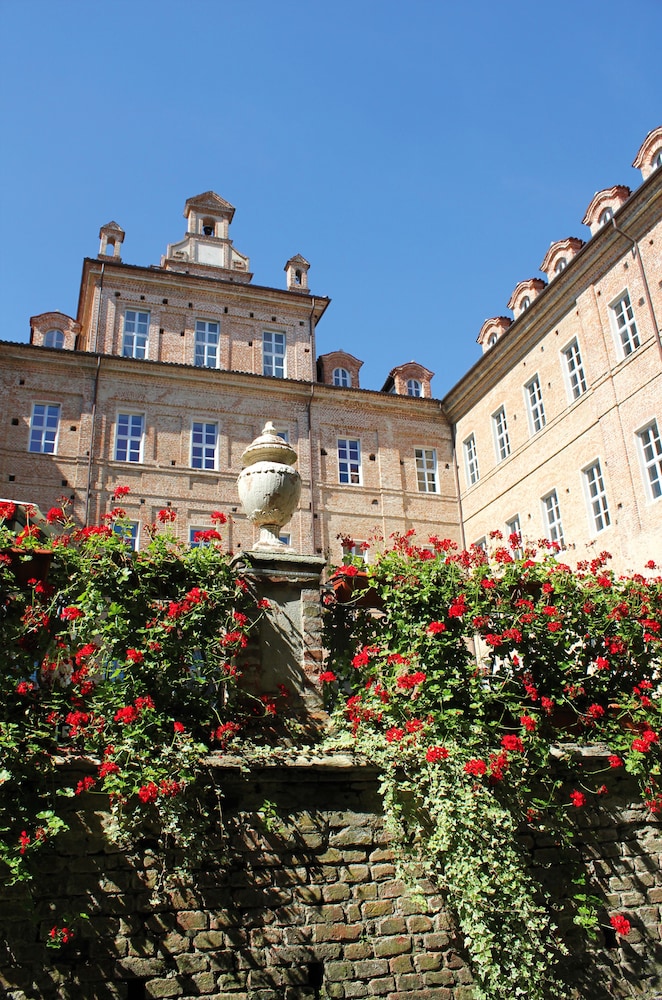 Castello di Montaldo Torino - zdjęcie 2