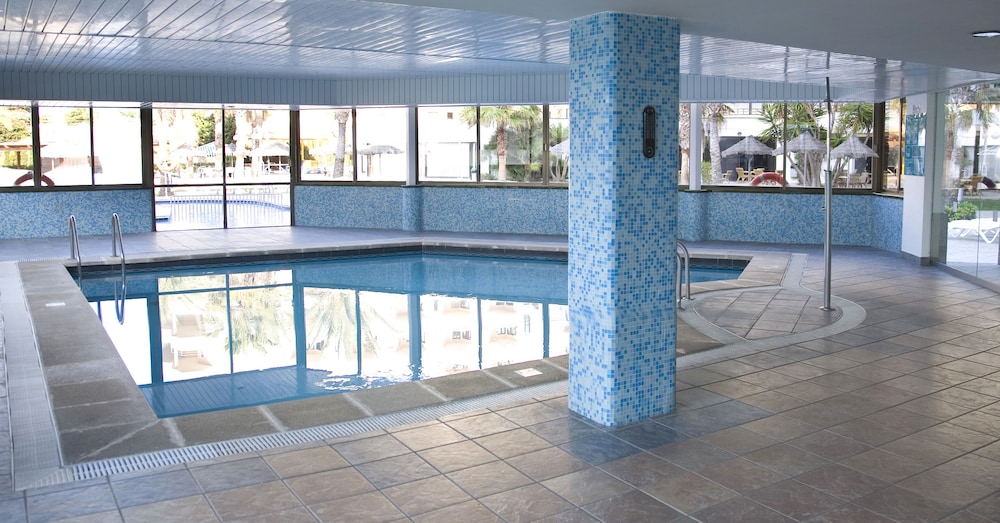 TRH Jardin Del Mar — Swimming pool in Santa Ponca, Balearic Islands