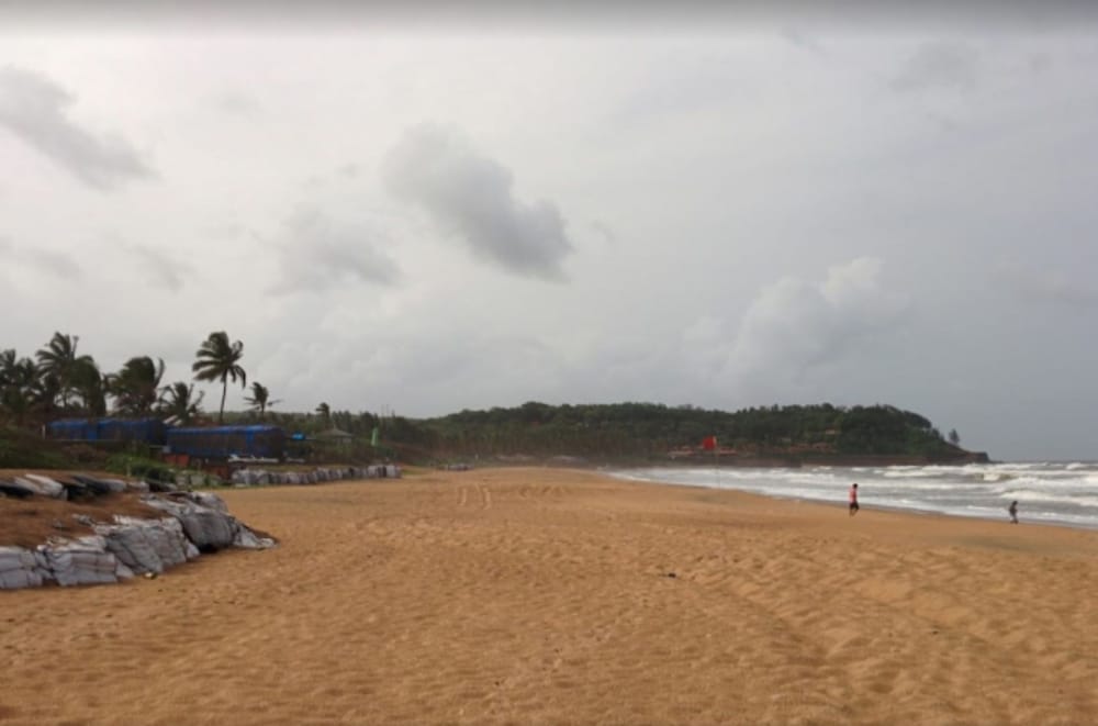 Santana Beach Resort — Beach in Candolim, Goa