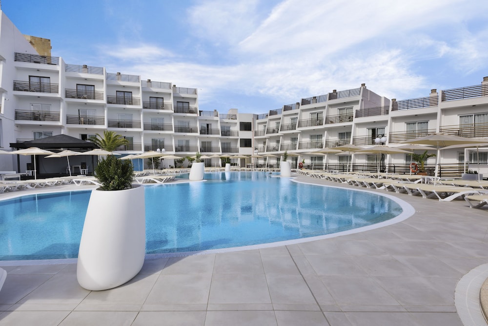 Palmanova Suites by TRH — Swimming pool in Magaluf, Balearic Islands
