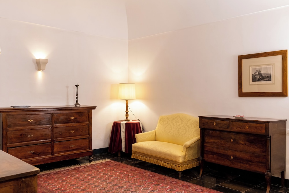 Hotel Eremo della Giubiliana — Hotel rooms in Ragusa, Sicily
