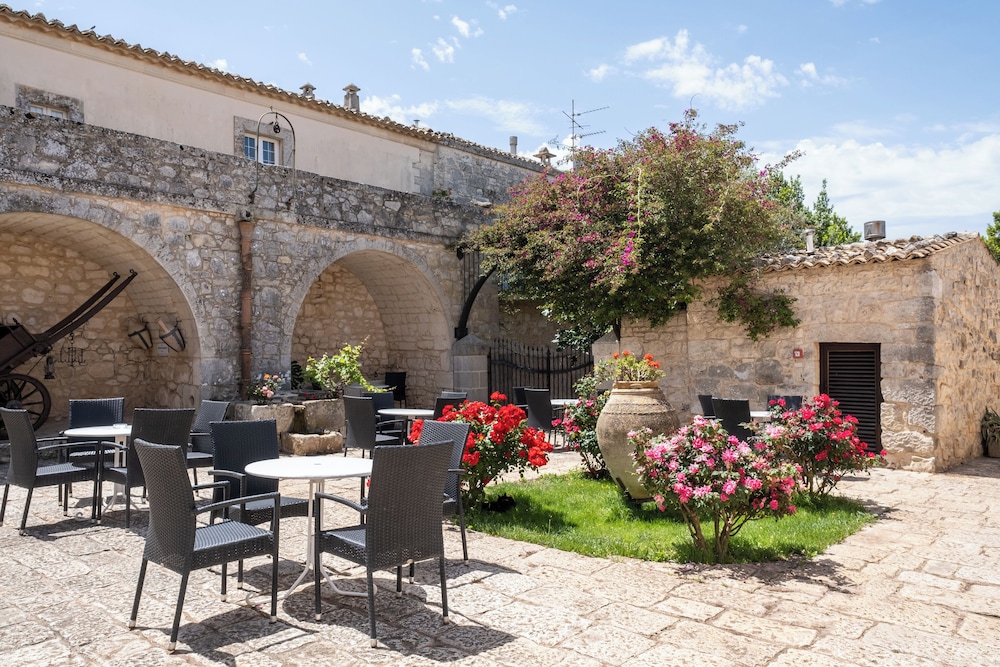 Hotel Eremo della Giubiliana — Restaurant & bars in Ragusa, Sicily