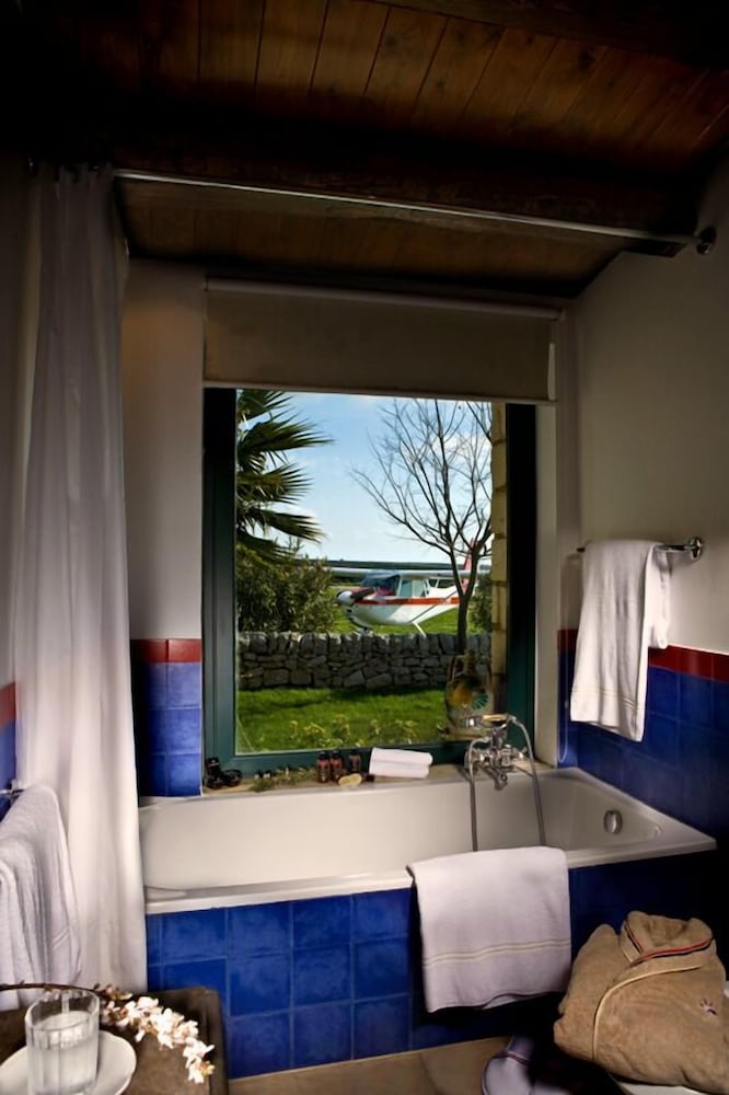 Hotel Eremo della Giubiliana — Hotel rooms in Ragusa, Sicily
