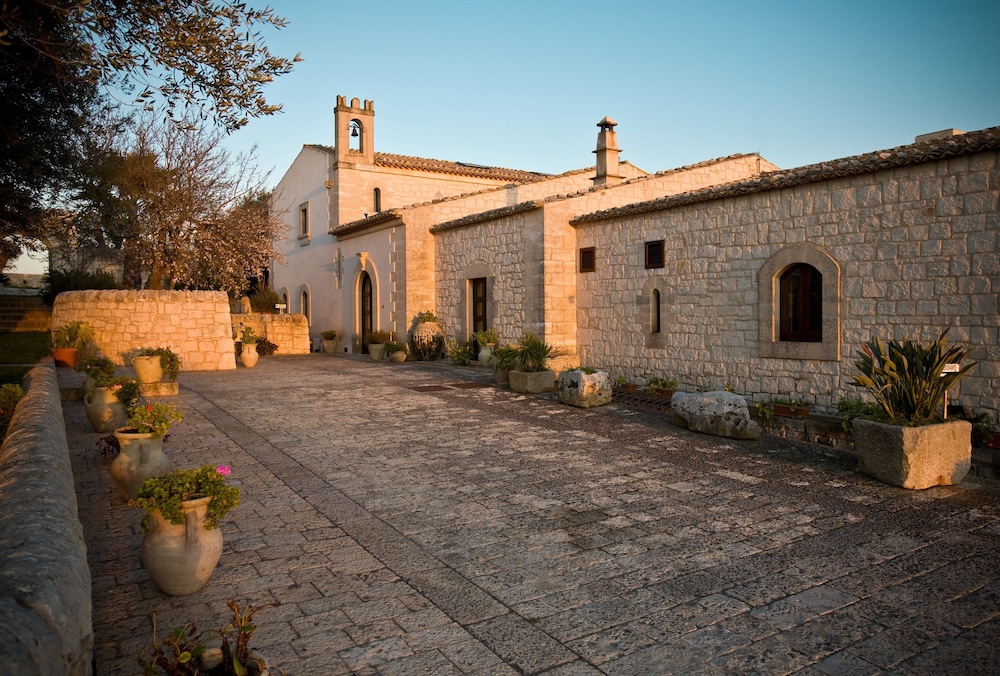 Hotel Eremo della Giubiliana — Hotel building in Ragusa, Sicily