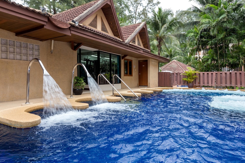 Best Western Premier Bangtao Beach Resort & Spa — Swimming pool in Bang Tao Beach, Phuket Province