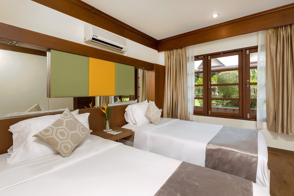Best Western Premier Bangtao Beach Resort & Spa — Hotel rooms in Bang Tao Beach, Phuket Province