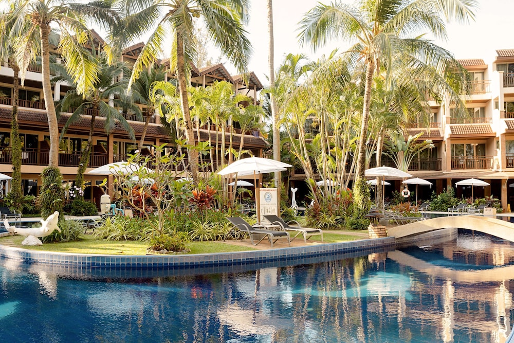 Best Western Premier Bangtao Beach Resort & Spa — Swimming pool in Bang Tao Beach, Phuket Province