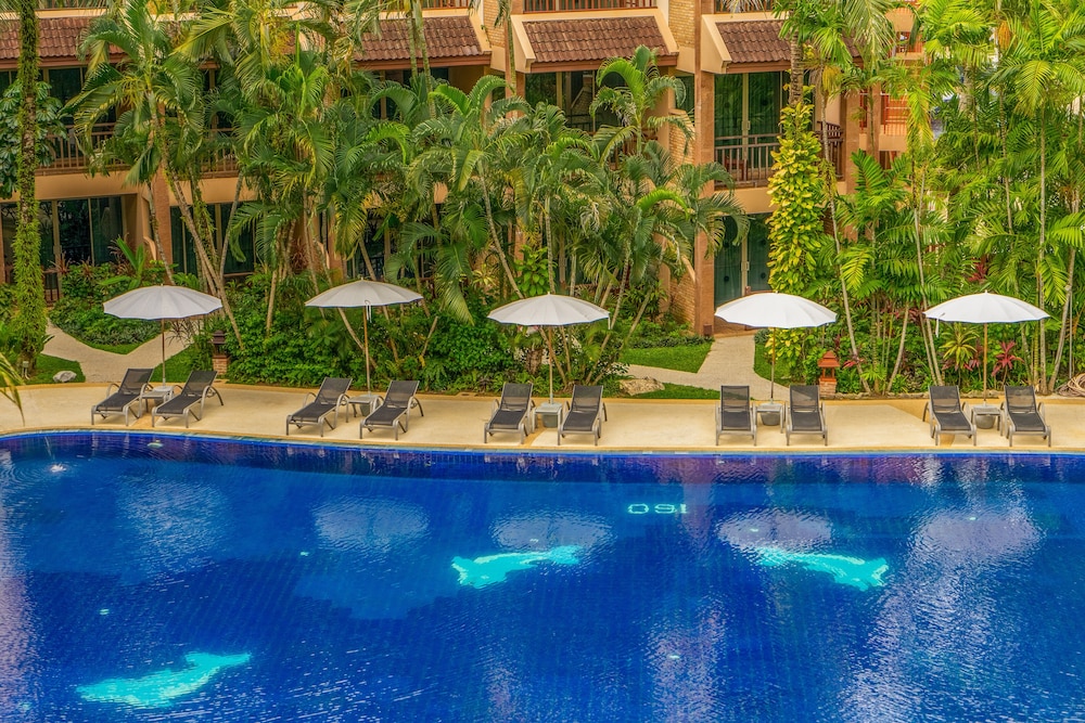 Best Western Premier Bangtao Beach Resort & Spa — Swimming pool in Bang Tao Beach, Phuket Province