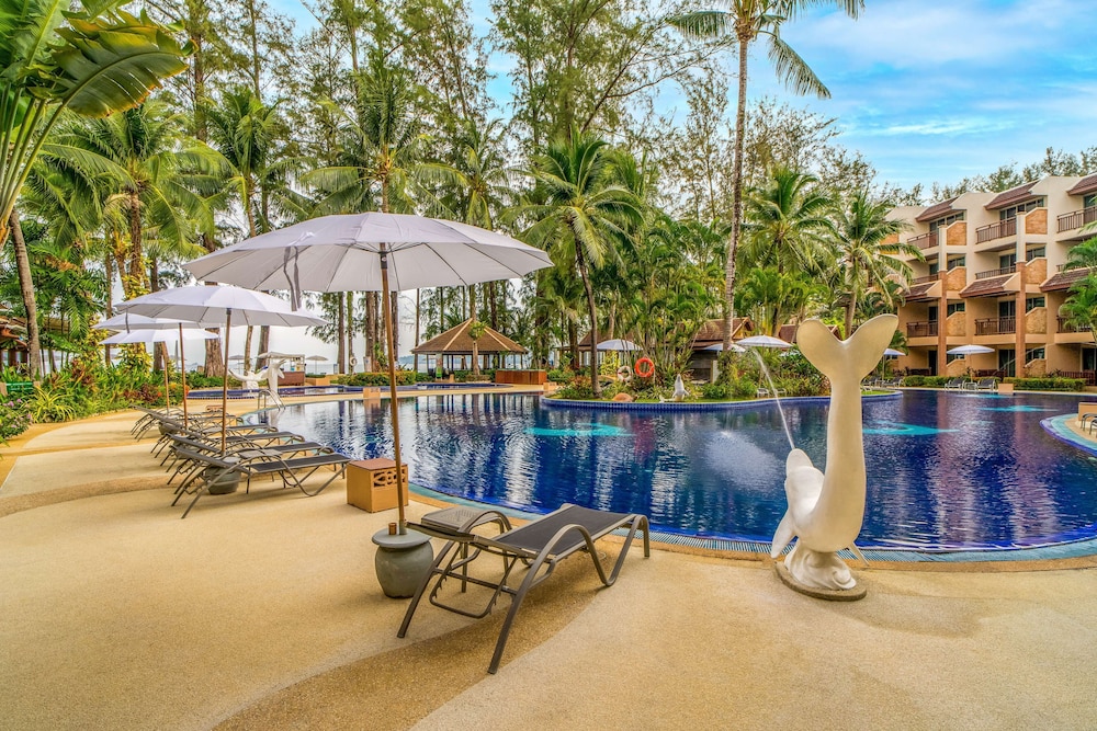 Best Western Premier Bangtao Beach Resort & Spa — Swimming pool in Bang Tao Beach, Phuket Province