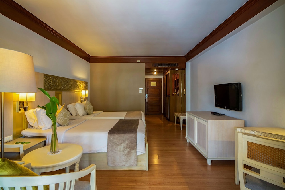 Best Western Premier Bangtao Beach Resort & Spa — Hotel rooms in Bang Tao Beach, Phuket Province