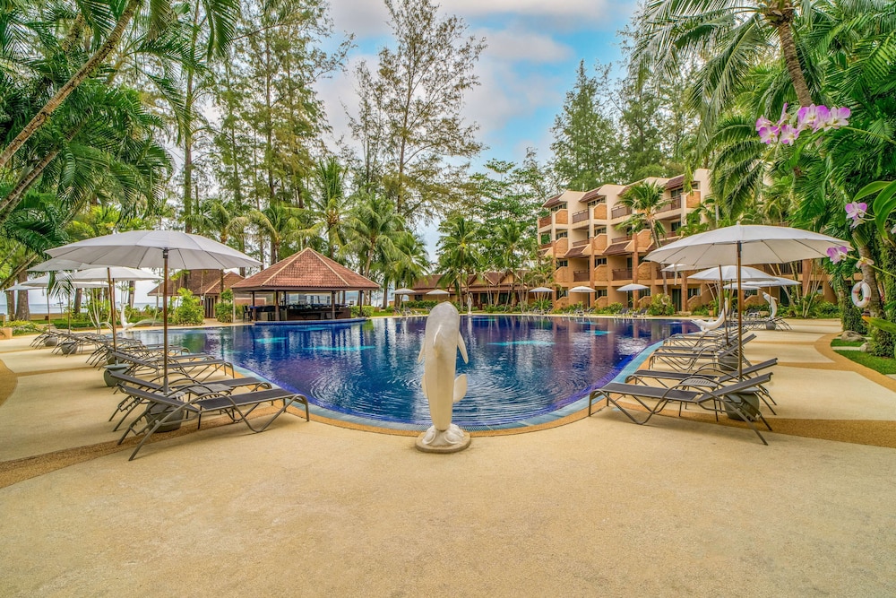 Best Western Premier Bangtao Beach Resort & Spa — Swimming pool in Bang Tao Beach, Phuket Province