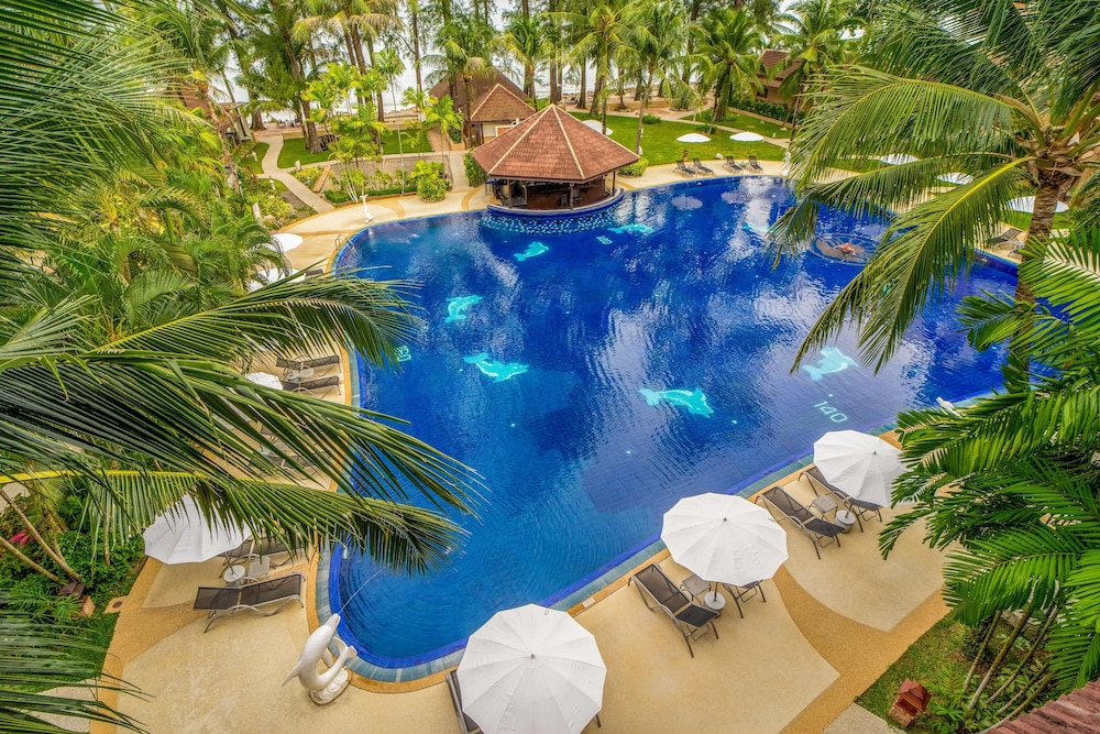 Best Western Premier Bangtao Beach Resort & Spa — Swimming pool in Bang Tao Beach, Phuket Province