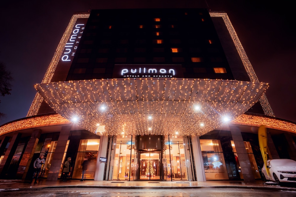 Pullman Bucharest - zdjęcie 2