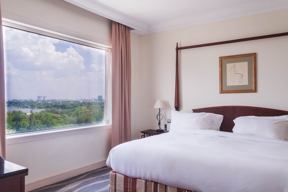 Pullman Bucharest - zdjęcie 3