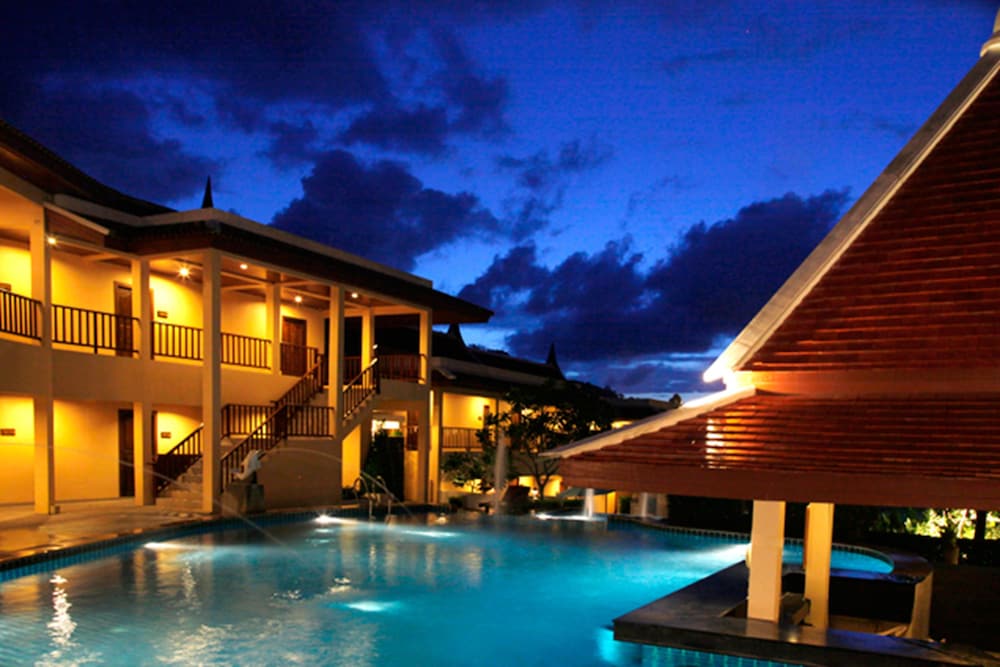 Baan Yuree Resort and Spa — Swimming pool in Patong Beach, Phuket Province