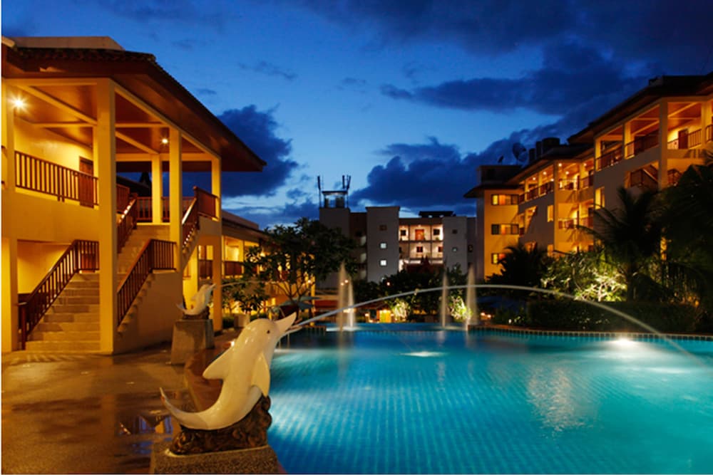 Baan Yuree Resort and Spa — Swimming pool in Patong Beach, Phuket Province