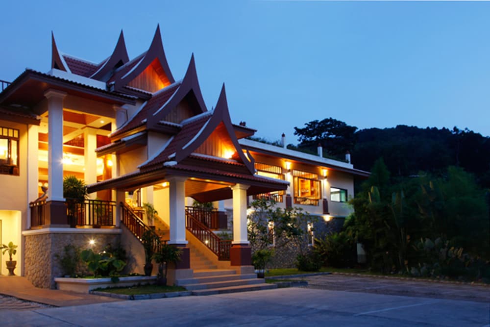 Baan Yuree Resort and Spa — Hotel building in Patong Beach, Phuket Province