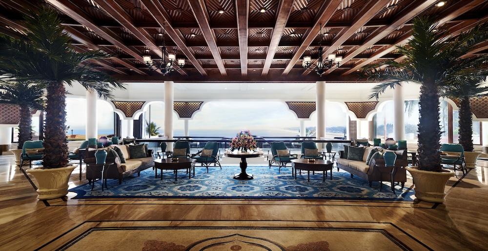 Taj Fort Aguada Resort & Spa, Goa — Restaurant & bars in Candolim, Goa
