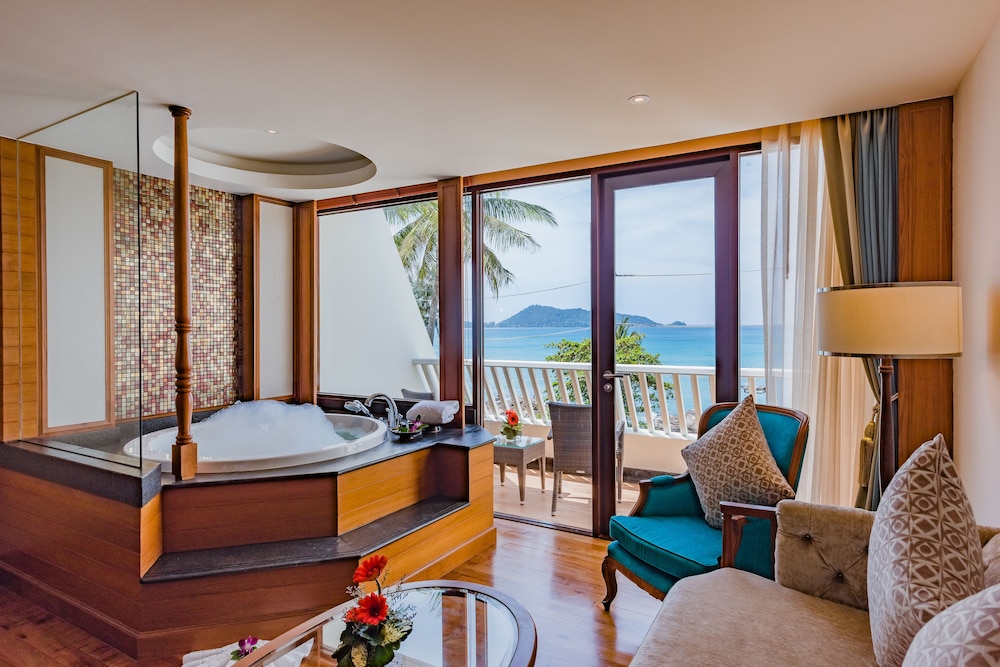 Diamond Cliff Resort & Spa, Patong Beach — Hotel rooms in Patong Beach, Phuket Province