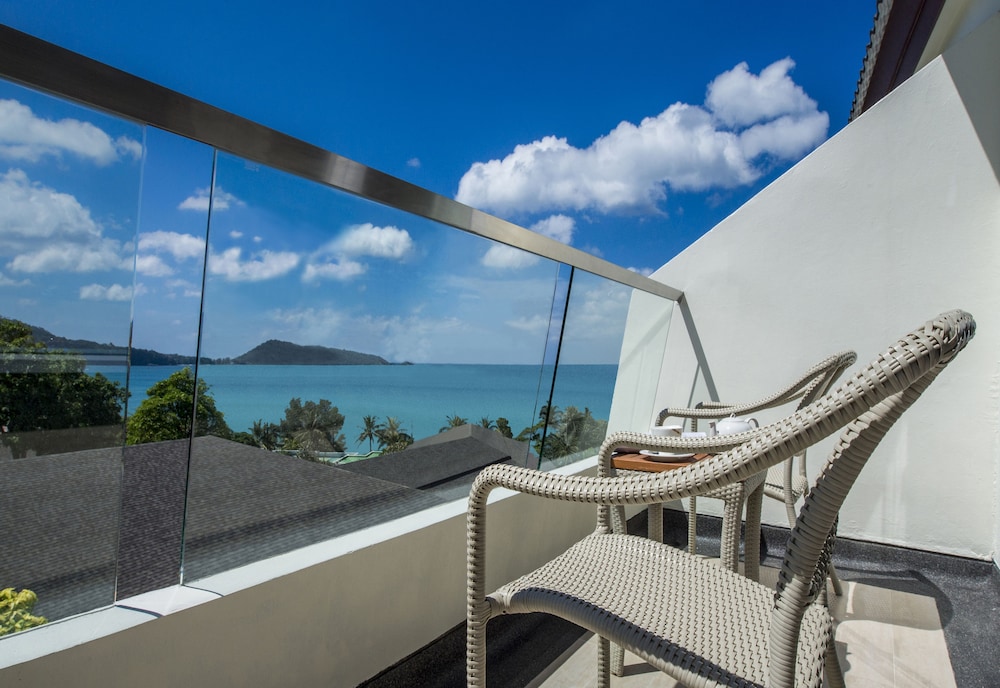 Diamond Cliff Resort & Spa, Patong Beach — Hotel rooms in Patong Beach, Phuket Province