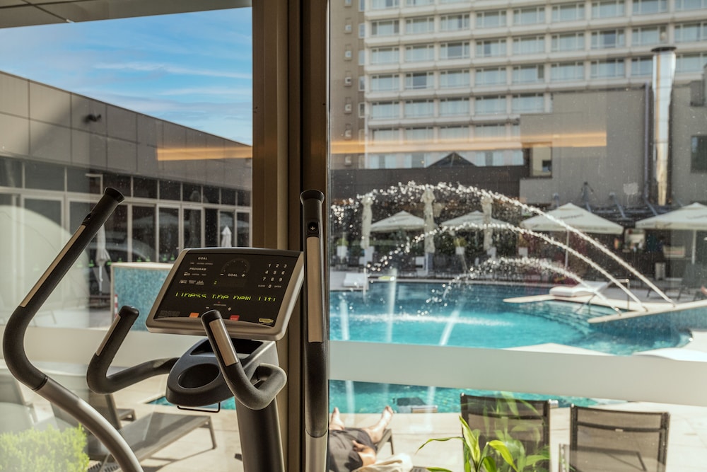 Ramada Plaza by Wyndham Bucharest Convention Center - zdjęcie 5