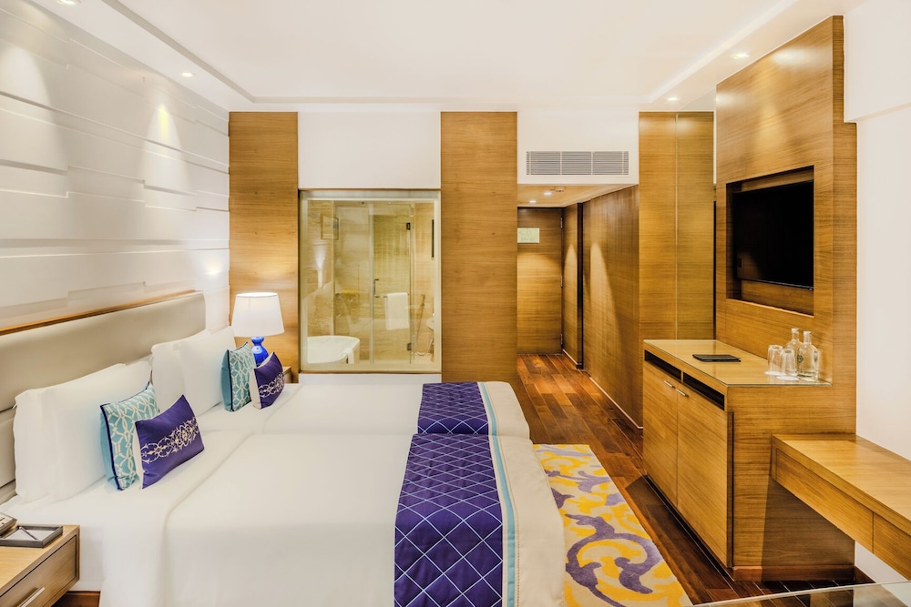 Vivanta Goa, Panaji — Hotel rooms in Panaji, Goa