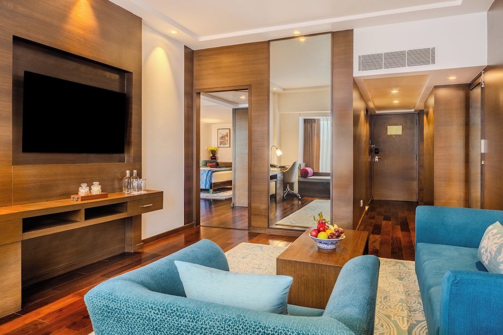 Vivanta Goa, Panaji — Hotel rooms in Panaji, Goa