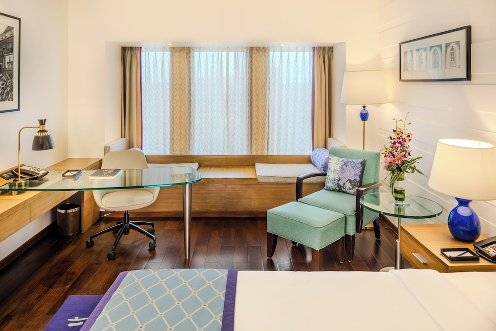 Vivanta Goa, Panaji — Hotel rooms in Panaji, Goa