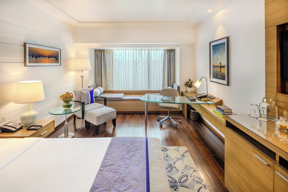 Vivanta Goa, Panaji — Hotel rooms in Panaji, Goa