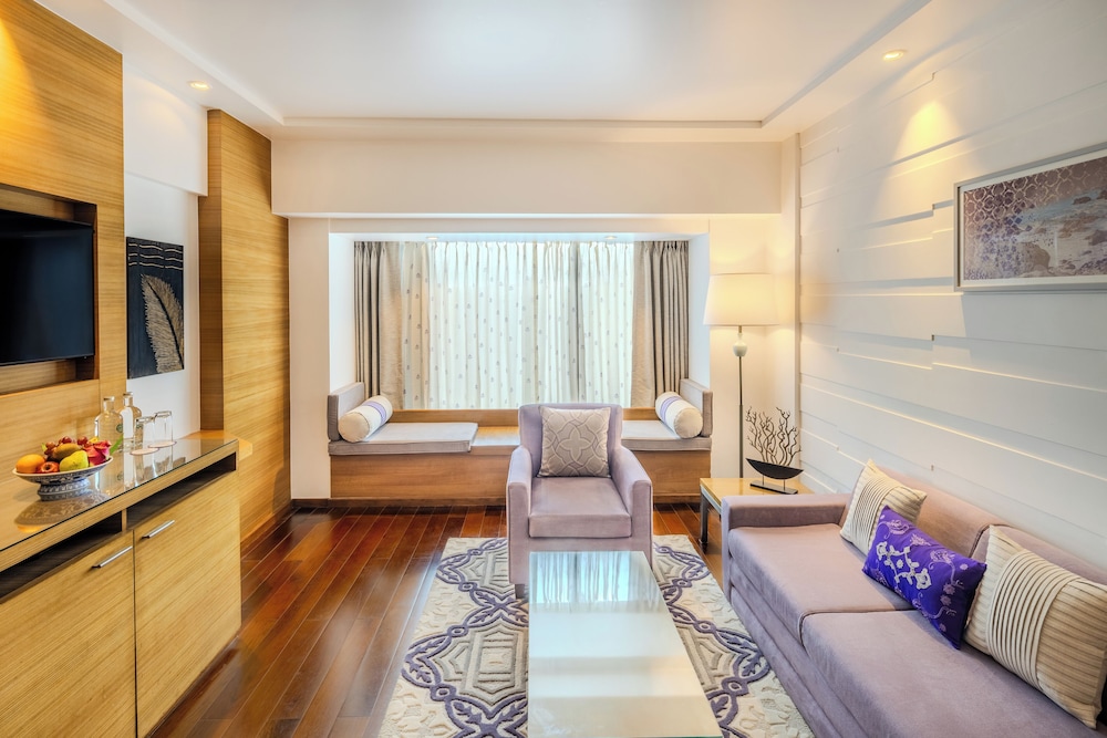 Vivanta Goa, Panaji — Hotel rooms in Panaji, Goa