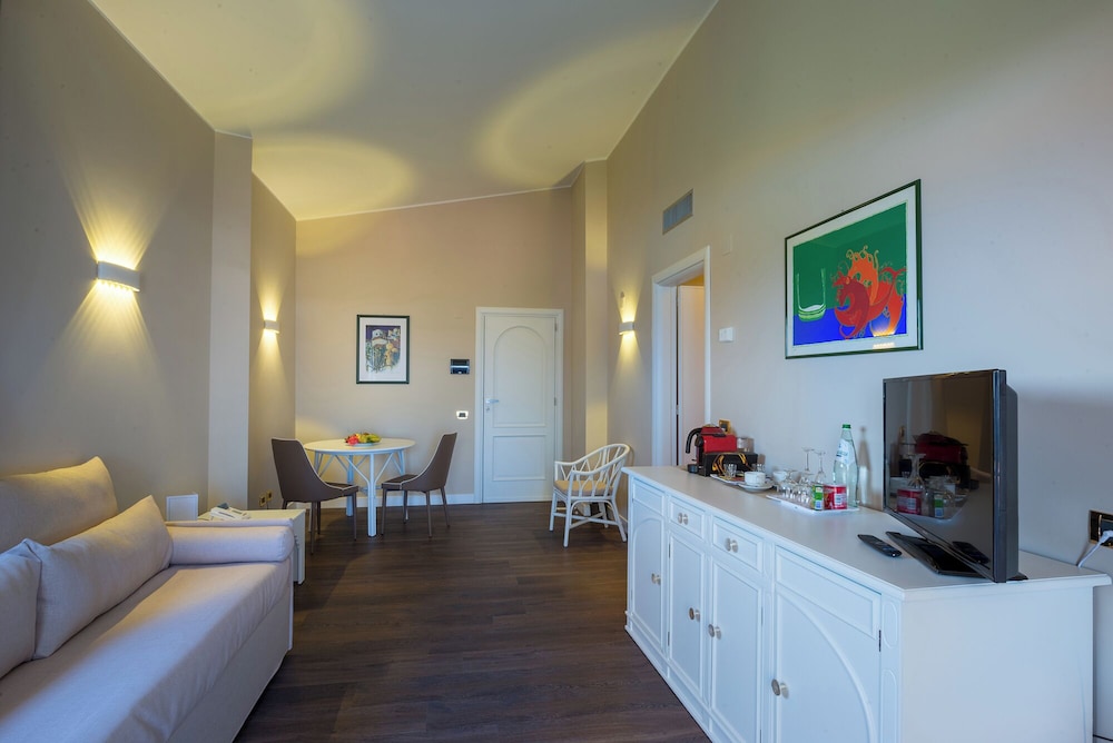 VOI Florio Resort — Hotel rooms in Cinisi, Sicily