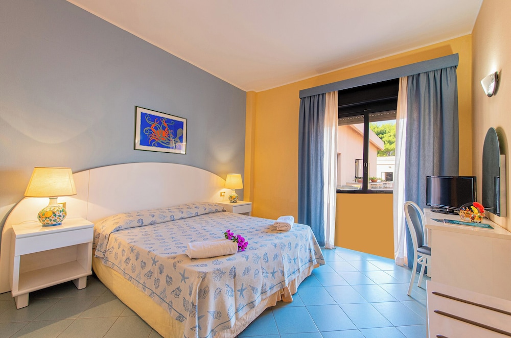 VOI Florio Resort — Hotel rooms in Cinisi, Sicily