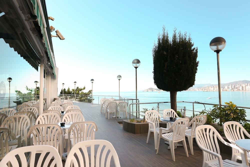 KAKTUS Hotel Benikaktus — Restaurant & bars in Benidorm, Valencian Community